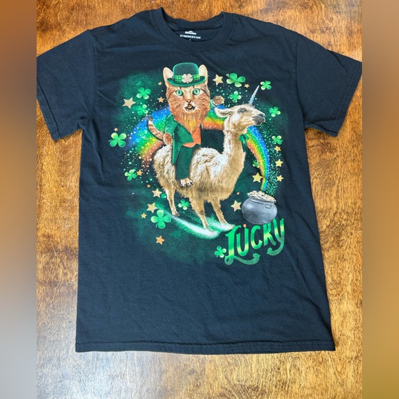 St. Patrick’s Day Black T-Shirt with Cat and Llama Design - Picture 16 of 16